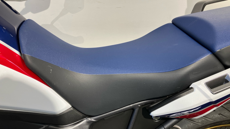 Honda Africa Twin CRF1000DHE (17MY)